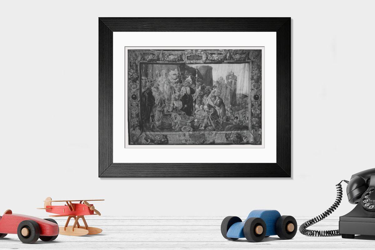 Shown hanging in a room: Modern 14"x12" (36x31cm)