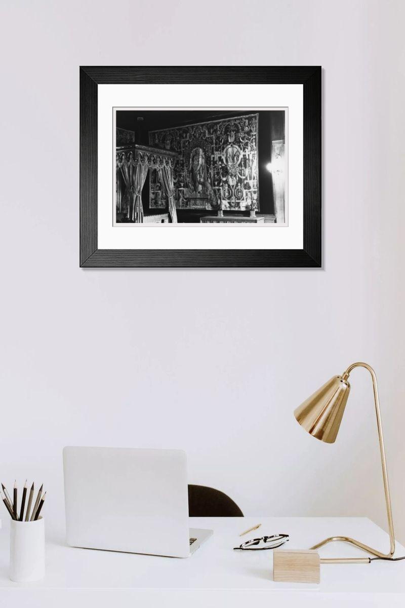 Shown hanging in a room: Modern 14"x12" (36x31cm)