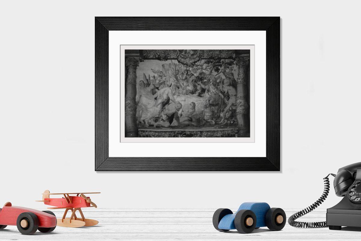 Shown hanging in a room: Modern 14"x12" (36x31cm)