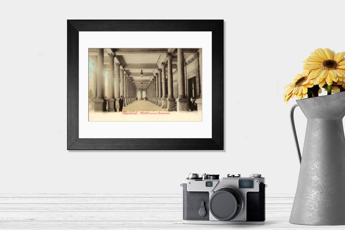 Shown hanging in a room: Modern 14"x12" (36x31cm)