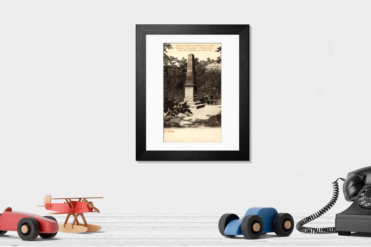 Shown hanging in a room: Modern 14"x12" (36x31cm)