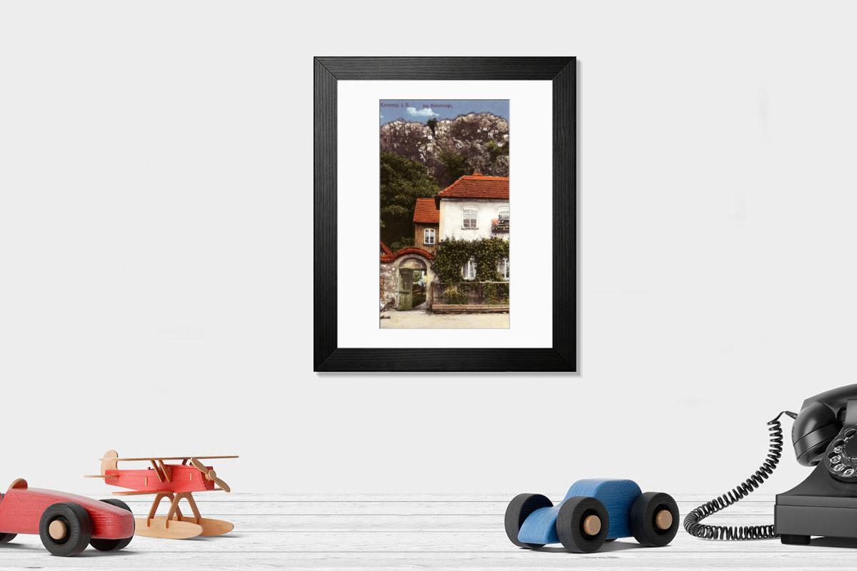 Shown hanging in a room: Modern 14"x12" (36x31cm)