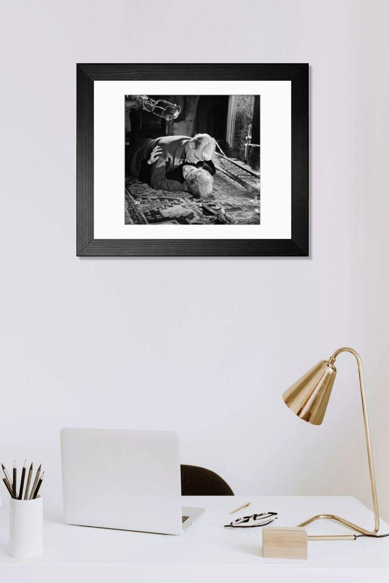 Shown hanging in a room: Modern 14"x12" (36x31cm)
