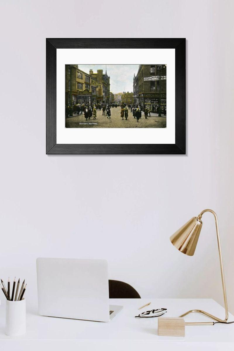 Shown hanging in a room: Modern 14"x12" (36x31cm)