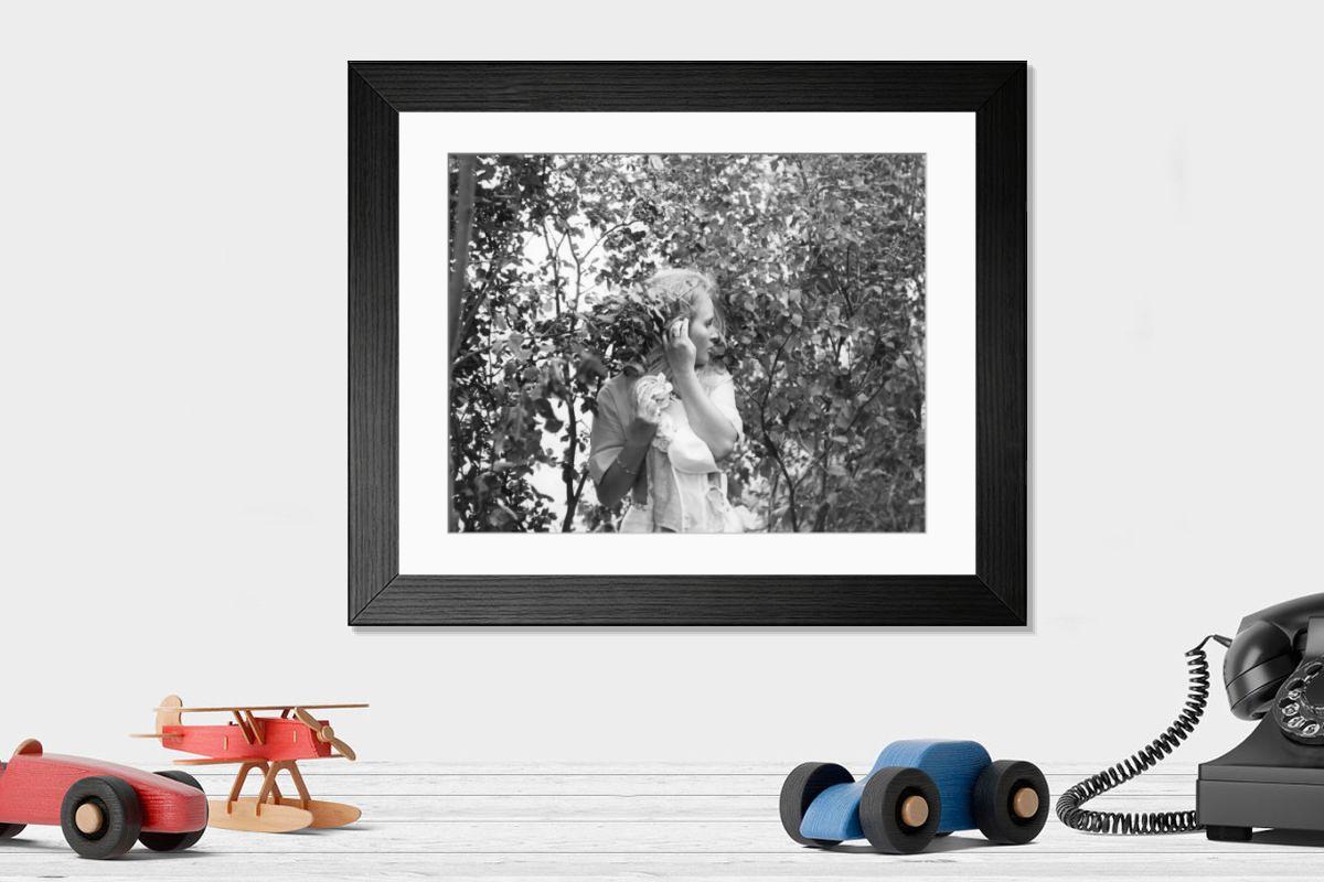 Shown hanging in a room: Modern 14"x12" (36x31cm)
