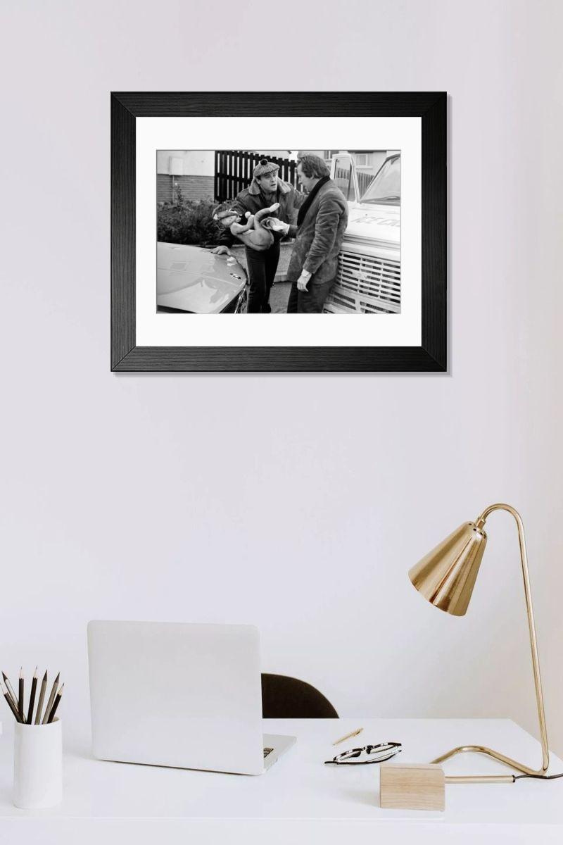 Shown hanging in a room: Modern 14"x12" (36x31cm)