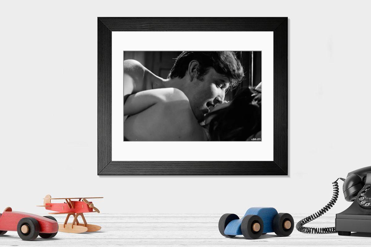 Shown hanging in a room: Modern 14"x12" (36x31cm)