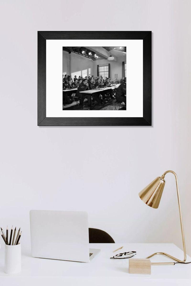Shown hanging in a room: Modern 14"x12" (36x31cm)