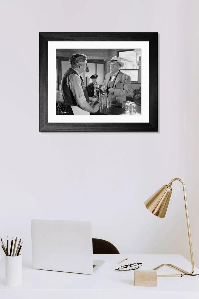 Shown hanging in a room: Modern 14"x12" (36x31cm)