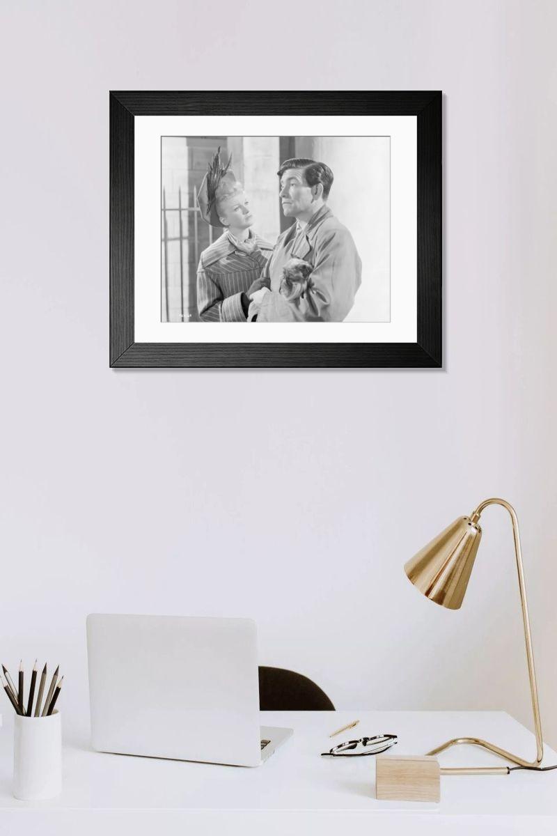 Shown hanging in a room: Modern 14"x12" (36x31cm)