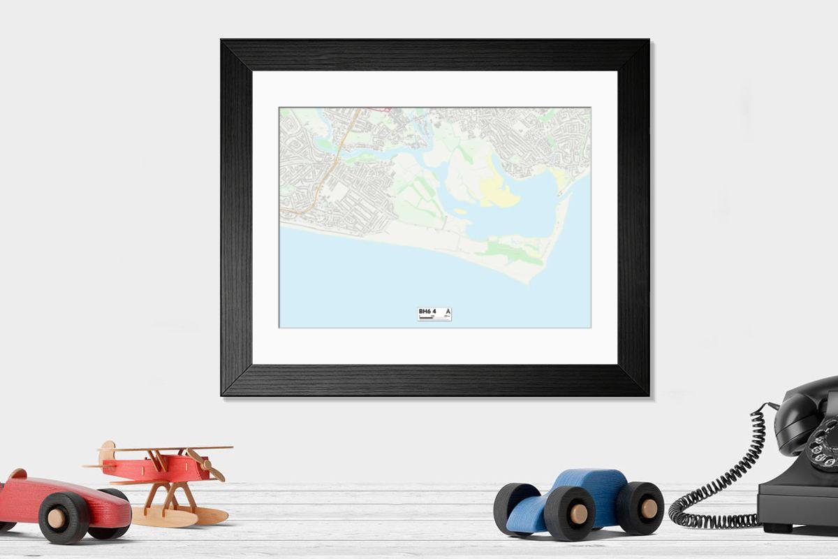 Shown hanging in a room: Modern 14"x12" (36x31cm)