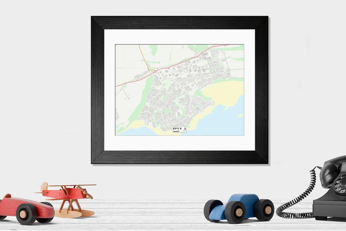 Shown hanging in a room: Modern 14"x12" (36x31cm)