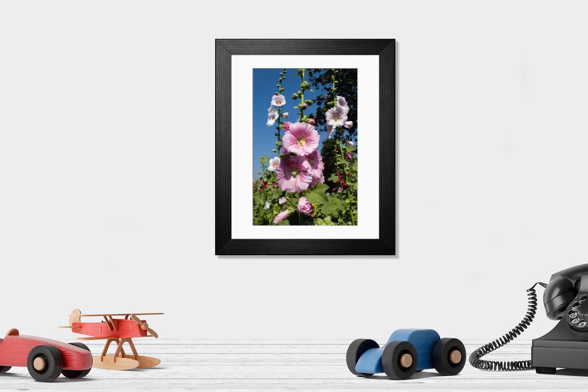 Shown hanging in a room: Modern 14"x12" (36x31cm)