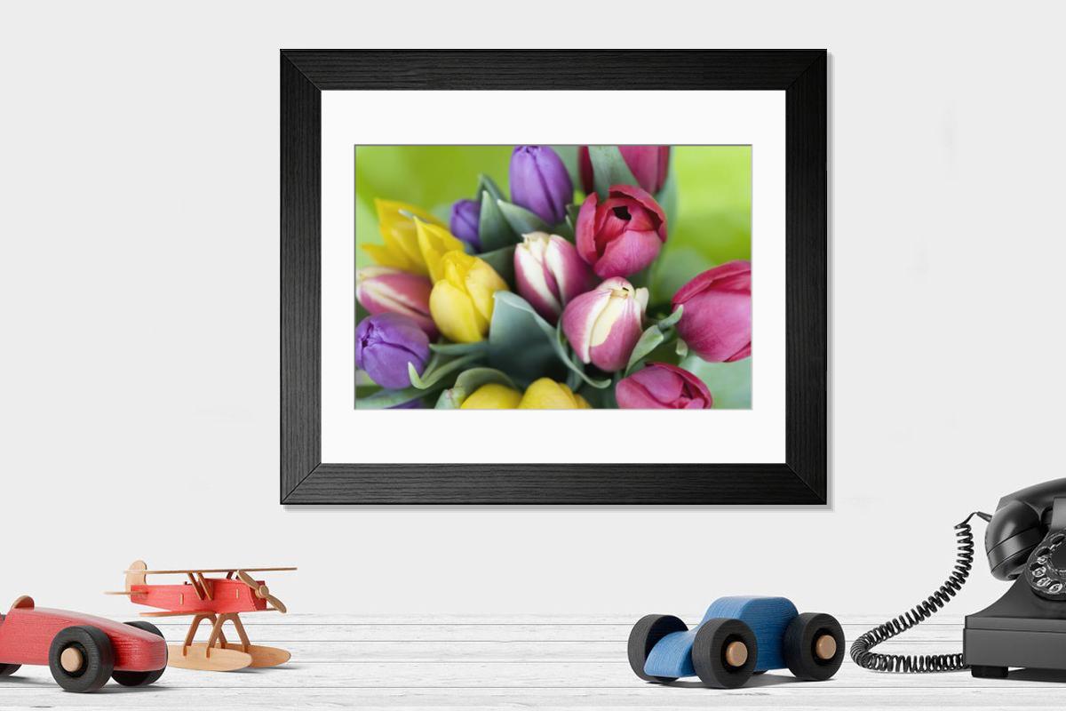 Shown hanging in a room: Modern 14"x12" (36x31cm)