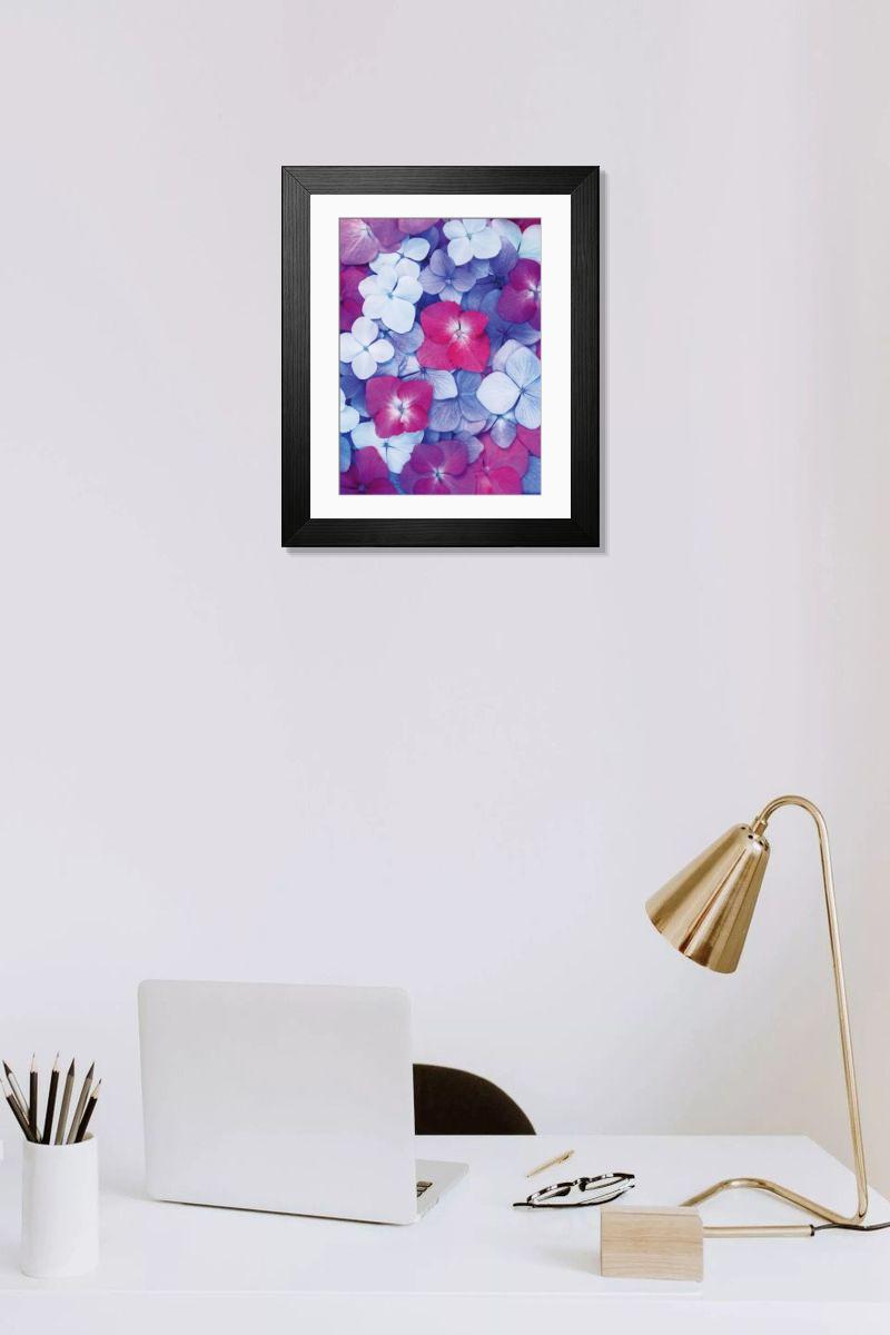 Shown hanging in a room: Modern 14"x12" (36x31cm)