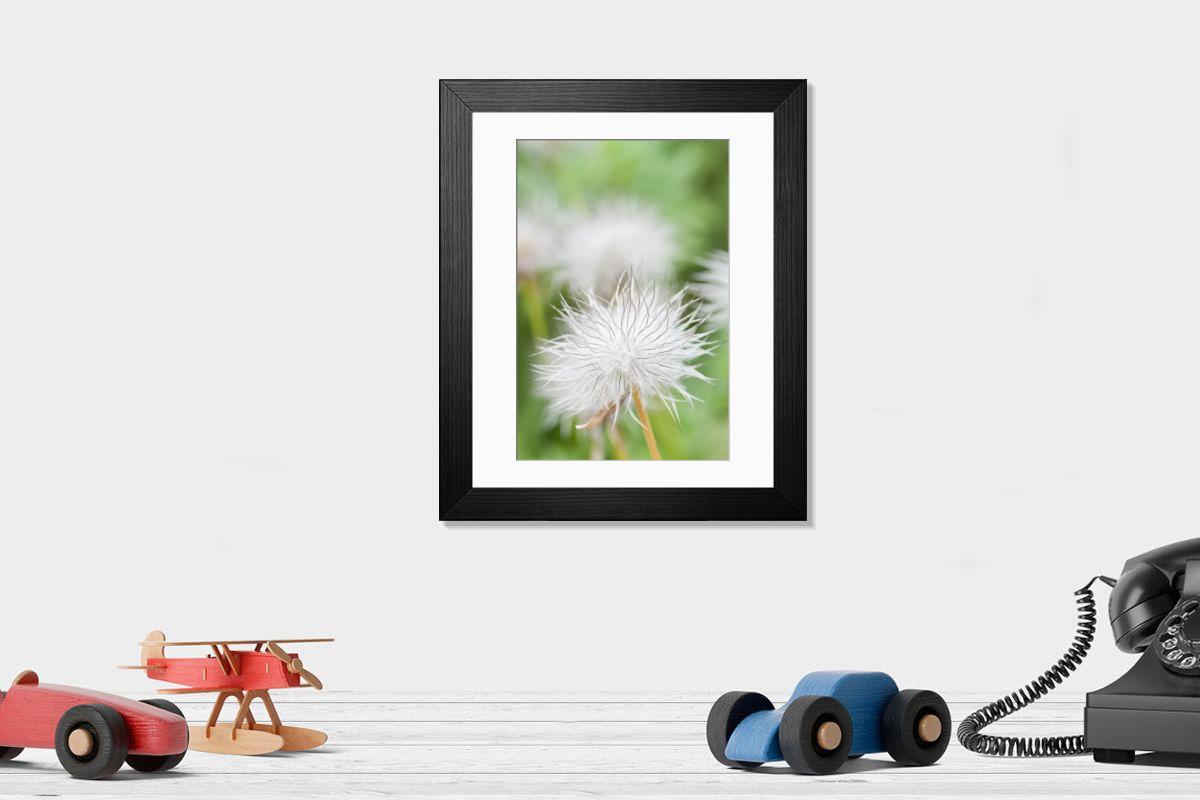 Shown hanging in a room: Modern 14"x12" (36x31cm)