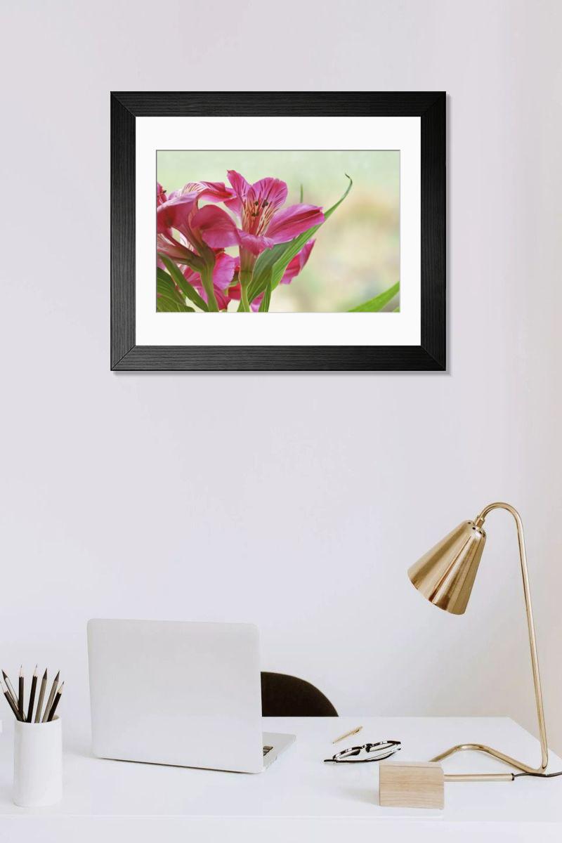 Shown hanging in a room: Modern 14"x12" (36x31cm)