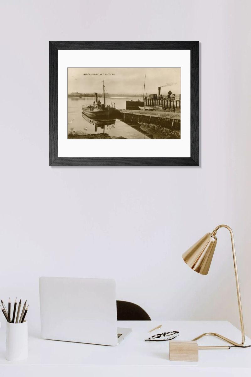 Shown hanging in a room: Modern 14"x12" (36x31cm)