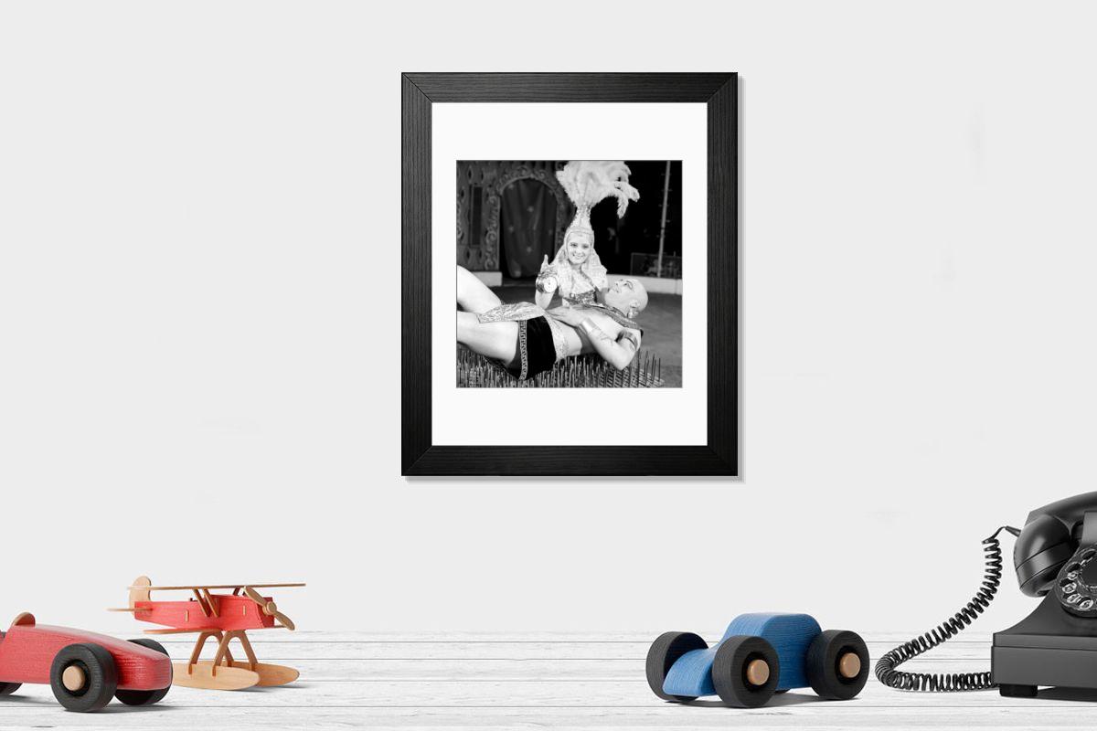 Shown hanging in a room: Modern 14"x12" (36x31cm)