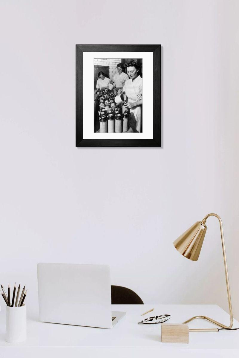 Shown hanging in a room: Modern 14"x12" (36x31cm)