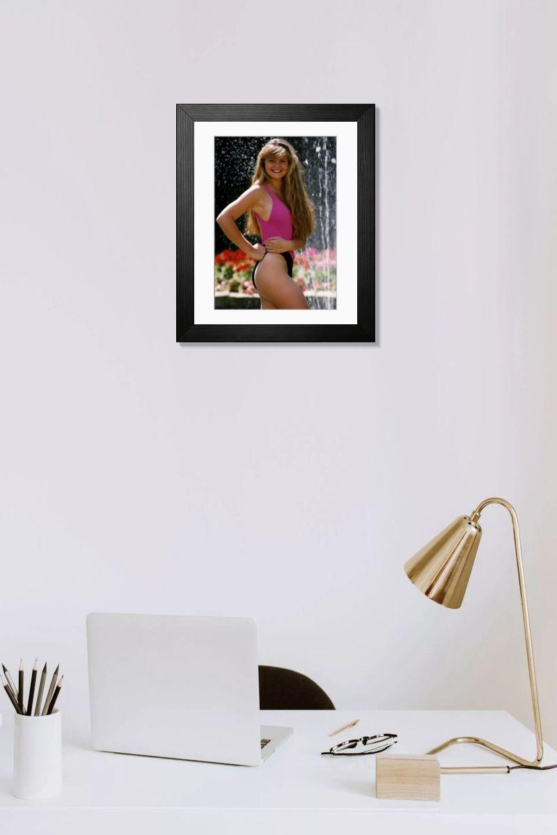 Shown hanging in a room: Modern 14"x12" (36x31cm)