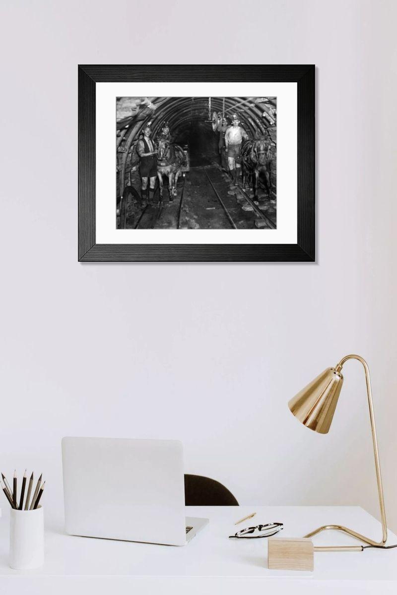 Shown hanging in a room: Modern 14"x12" (36x31cm)