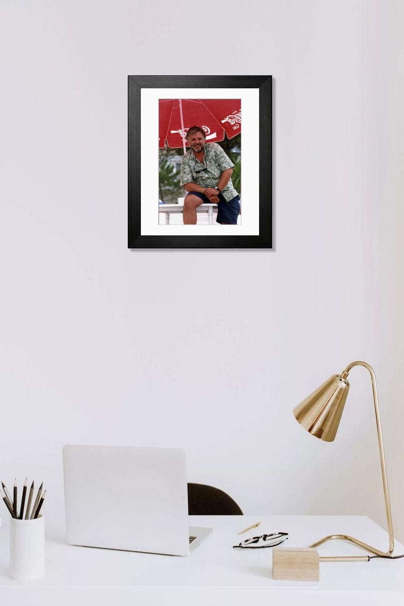 Shown hanging in a room: Modern 14"x12" (36x31cm)