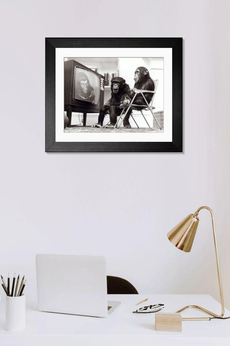 Shown hanging in a room: Modern 14"x12" (36x31cm)