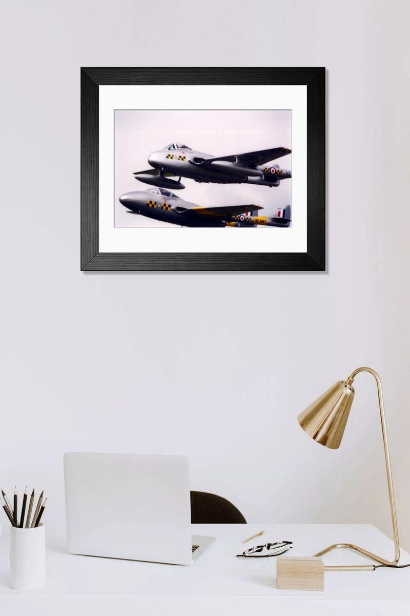 Shown hanging in a room: Modern 14"x12" (36x31cm)