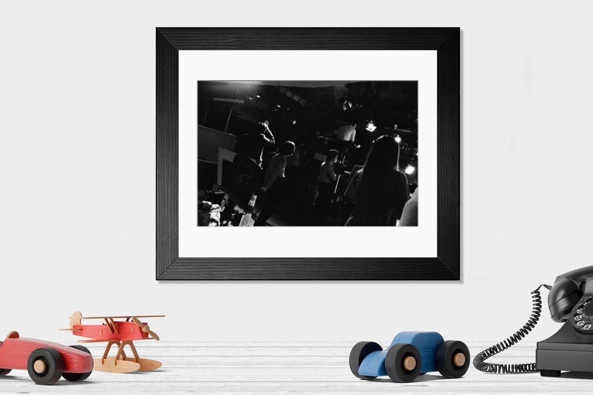 Shown hanging in a room: Modern 14"x12" (36x31cm)