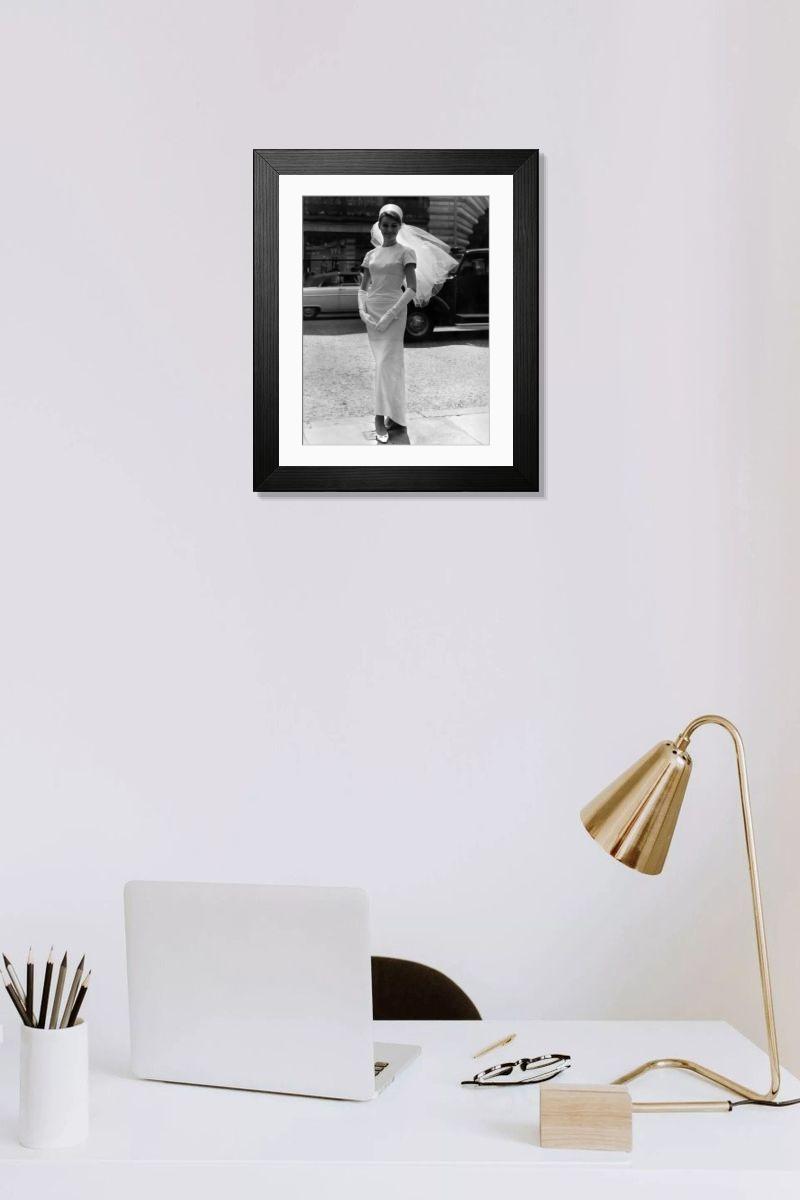 Shown hanging in a room: Modern 14"x12" (36x31cm)