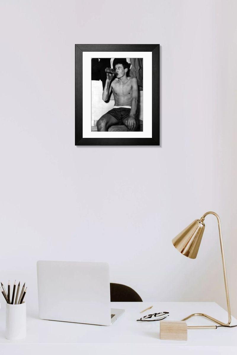 Shown hanging in a room: Modern 14"x12" (36x31cm)