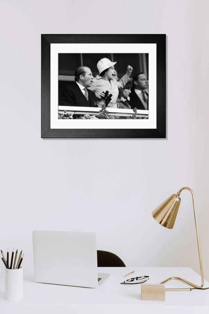 Shown hanging in a room: Modern 14"x12" (36x31cm)