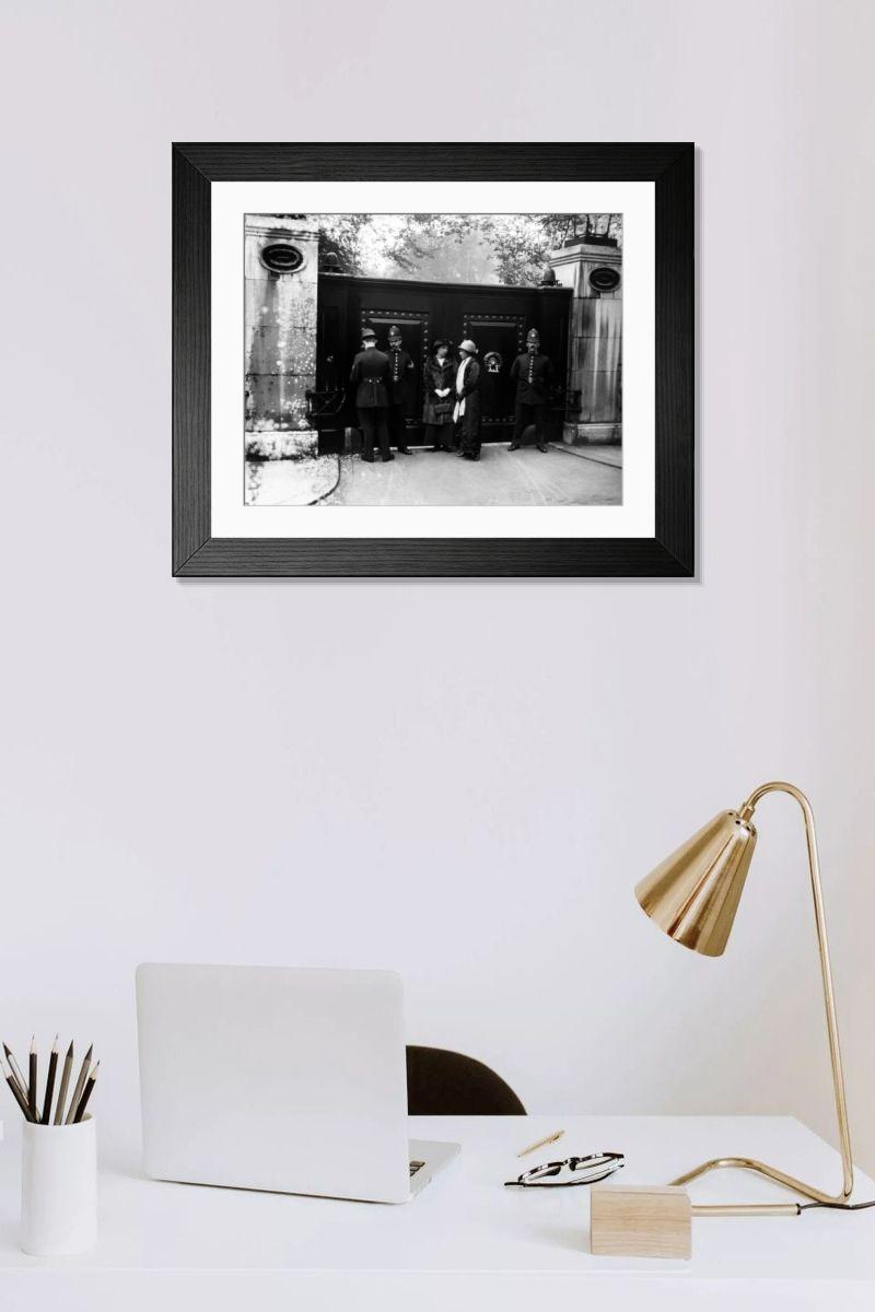 Shown hanging in a room: Modern 14"x12" (36x31cm)