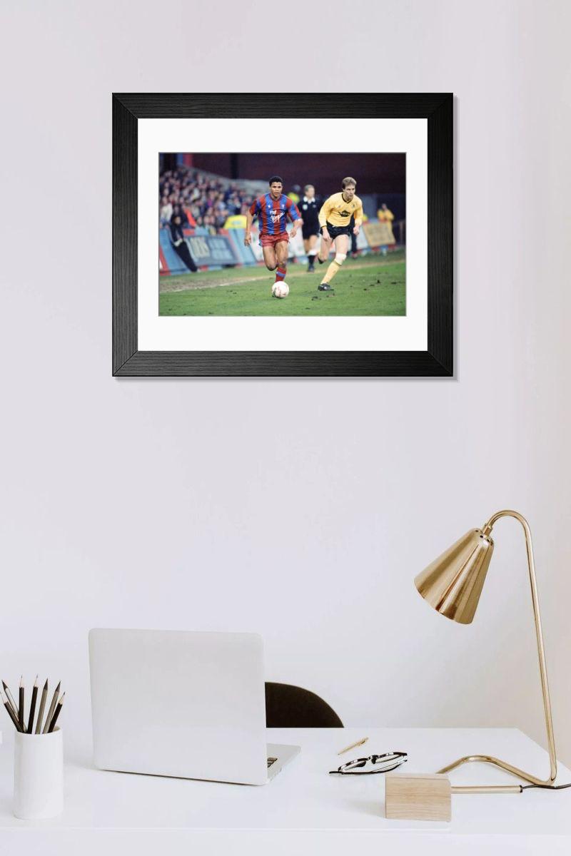 Shown hanging in a room: Modern 14"x12" (36x31cm)