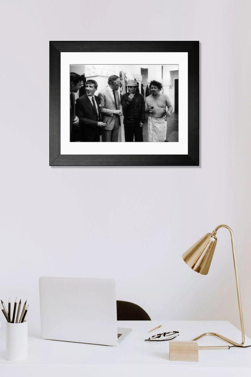 Shown hanging in a room: Modern 14"x12" (36x31cm)