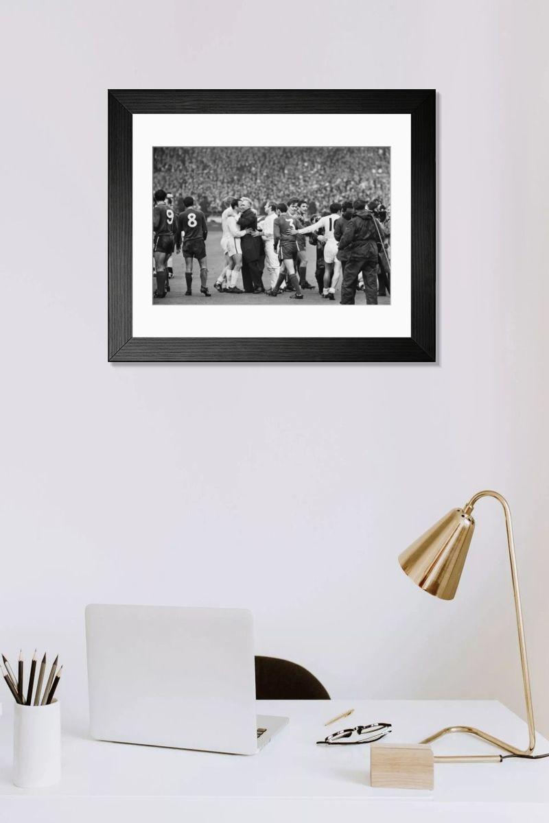Shown hanging in a room: Modern 14"x12" (36x31cm)