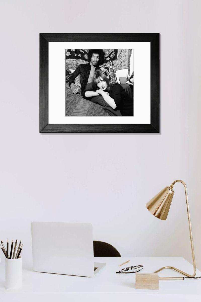 Shown hanging in a room: Modern 14"x12" (36x31cm)