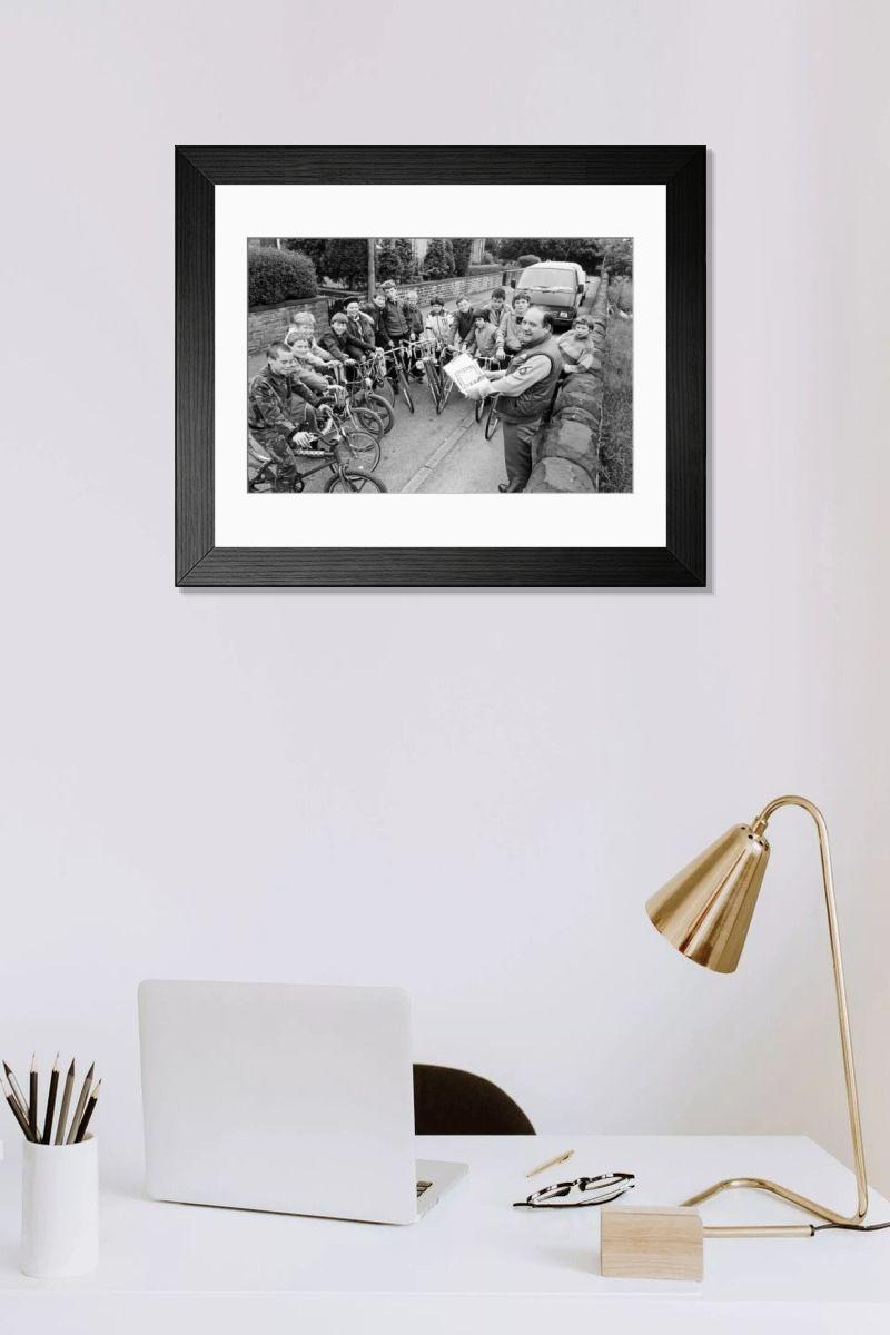 Shown hanging in a room: Modern 14"x12" (36x31cm)