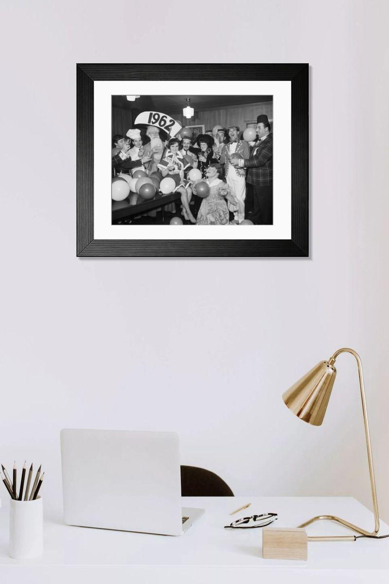 Shown hanging in a room: Modern 14"x12" (36x31cm)
