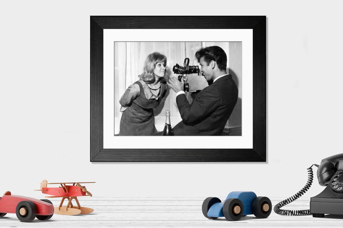 Shown hanging in a room: Modern 14"x12" (36x31cm)