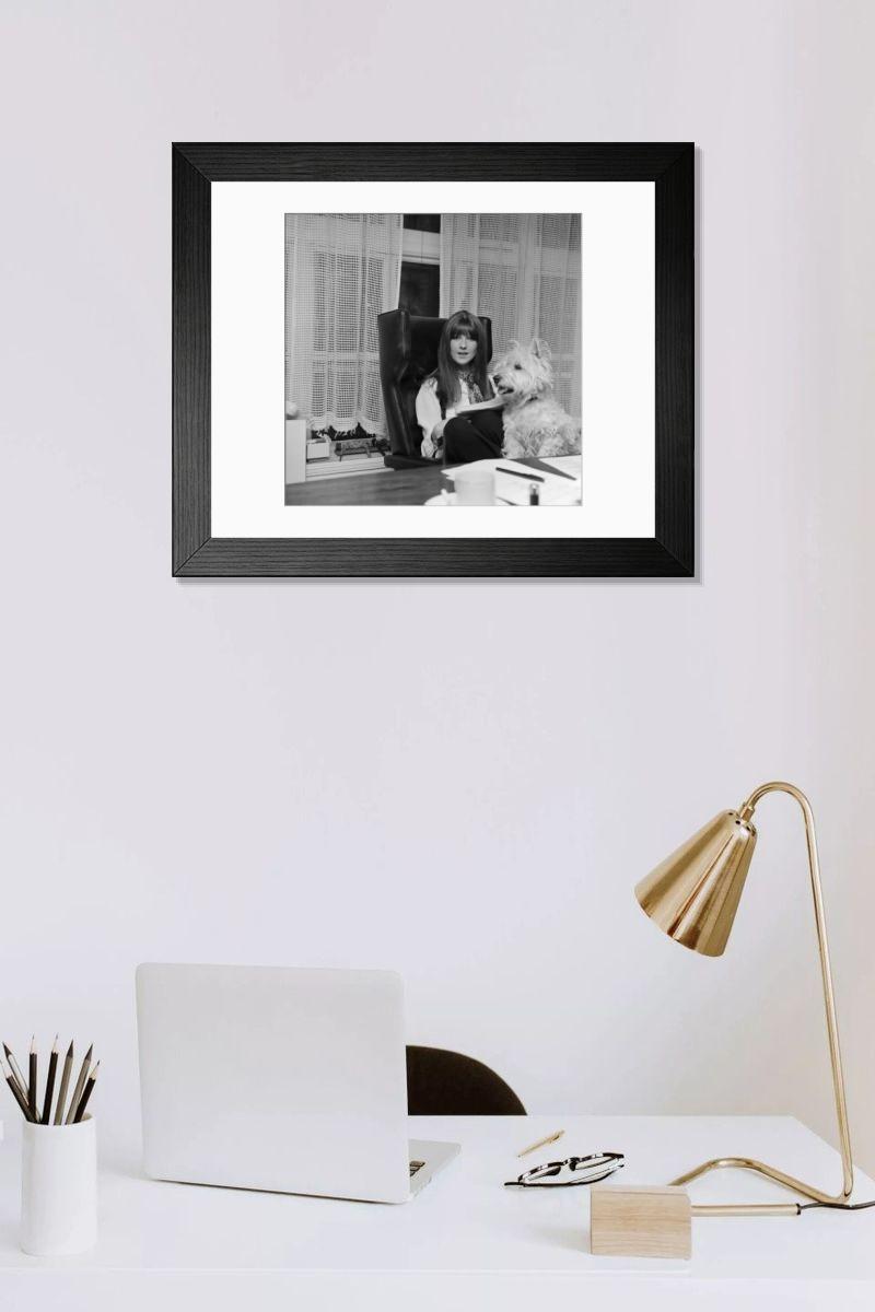 Shown hanging in a room: Modern 14"x12" (36x31cm)