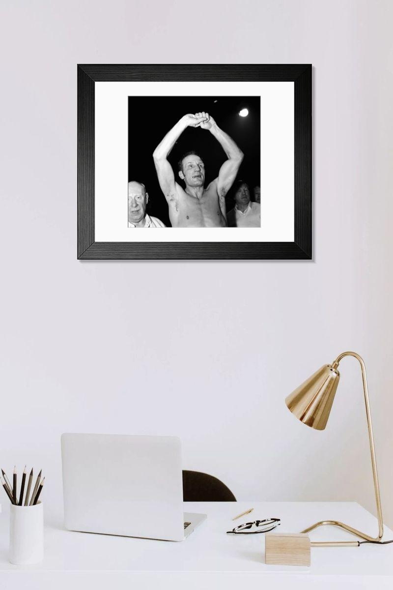 Shown hanging in a room: Modern 14"x12" (36x31cm)