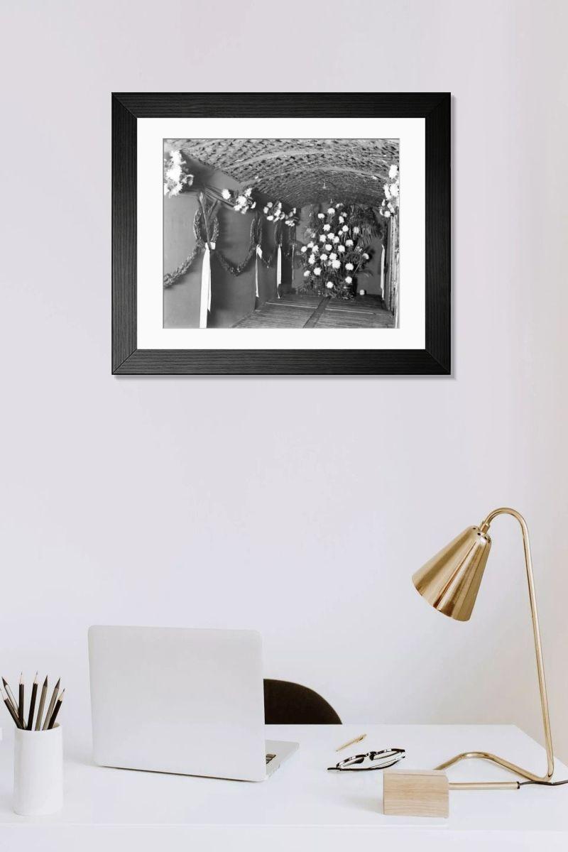 Shown hanging in a room: Modern 14"x12" (36x31cm)