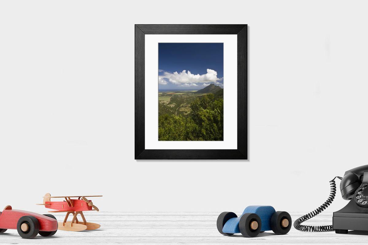 Shown hanging in a room: Modern 14"x12" (36x31cm)