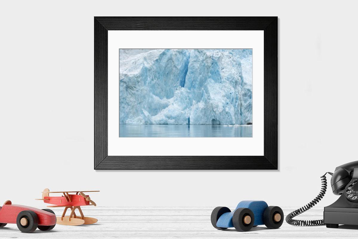 Shown hanging in a room: Modern 14"x12" (36x31cm)
