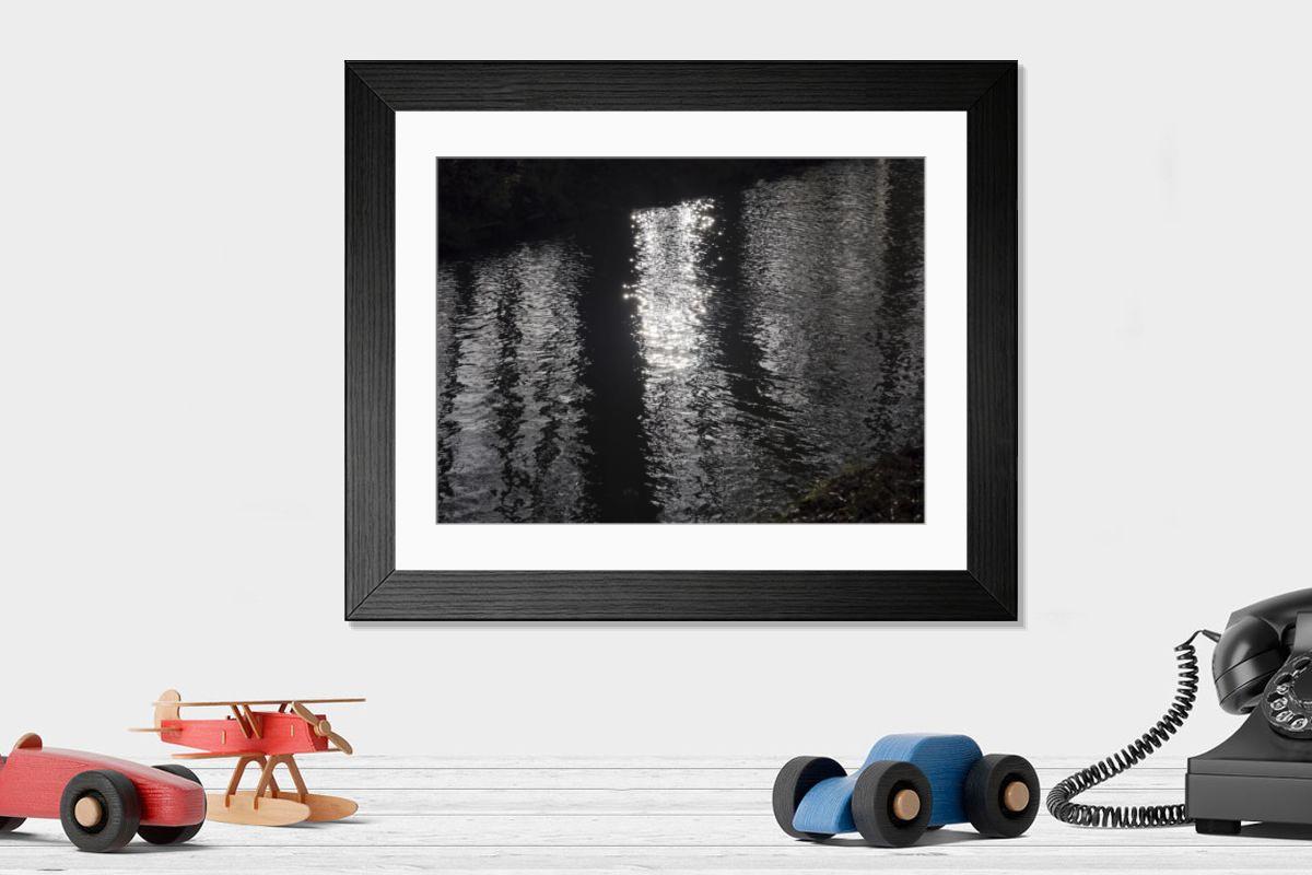 Shown hanging in a room: Modern 14"x12" (36x31cm)