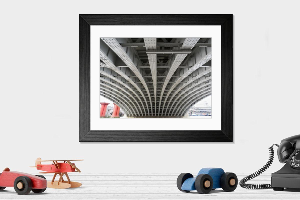 Shown hanging in a room: Modern 14"x12" (36x31cm)