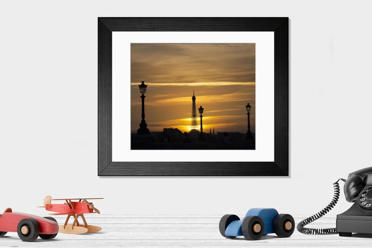 Shown hanging in a room: Modern 14"x12" (36x31cm)