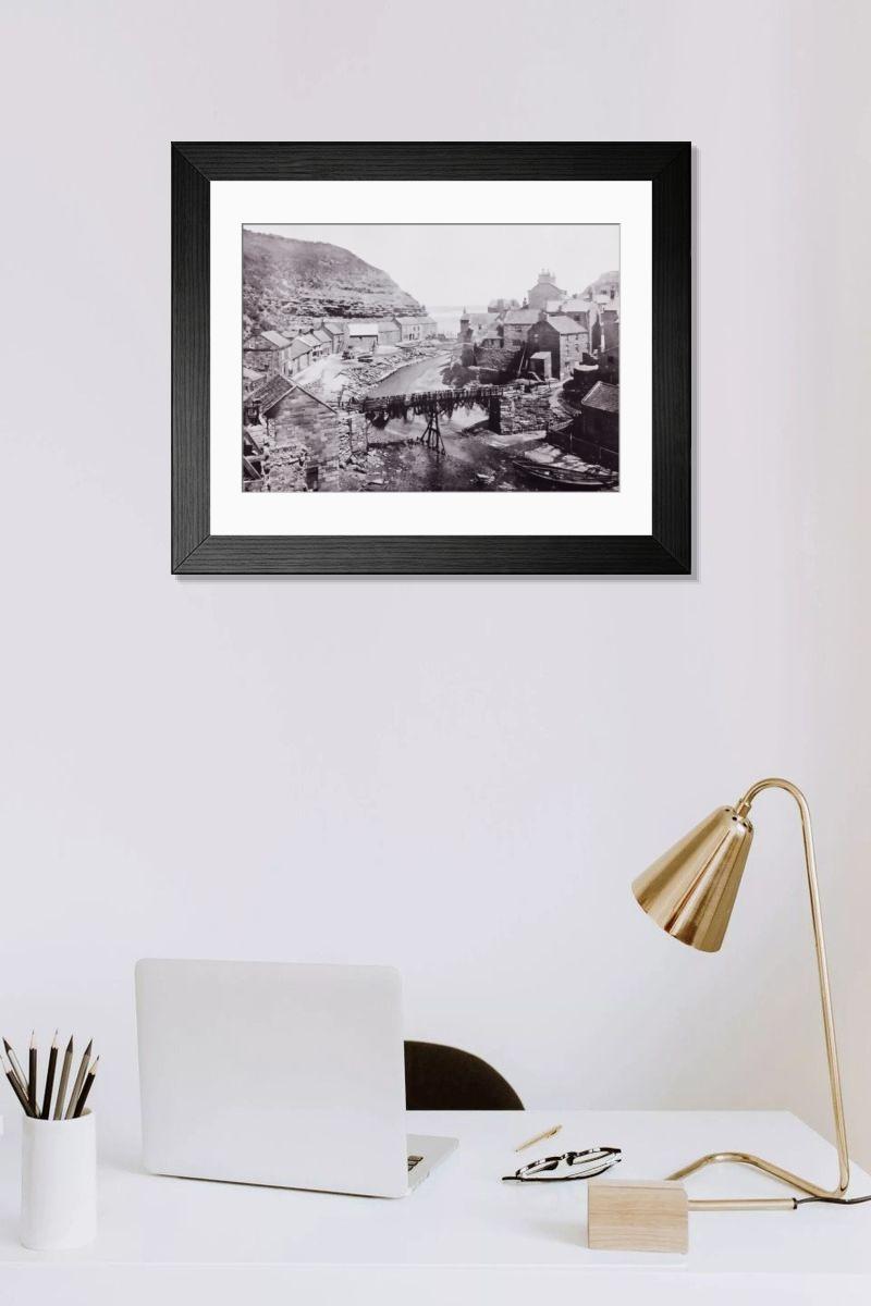 Shown hanging in a room: Modern 14"x12" (36x31cm)